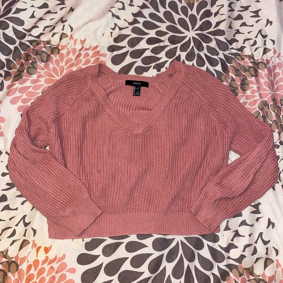 Forever 21 dusty pink cropped v neck sweater - Picture 1 of 2